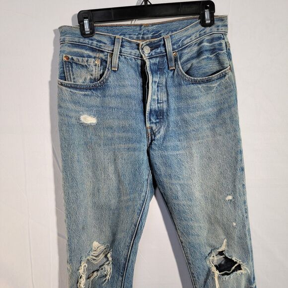 Levi Strauss & Co. 501s Wash Blue Distressed Jeans Front & Back Pockets Size S - Picture 6 of 11